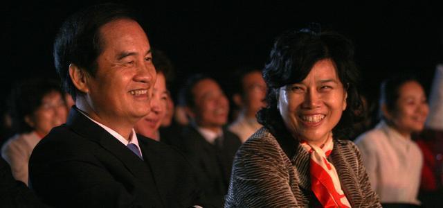 珠海女首富诞生了去年平均每年赚1千万曹德旺说她是最漂亮的