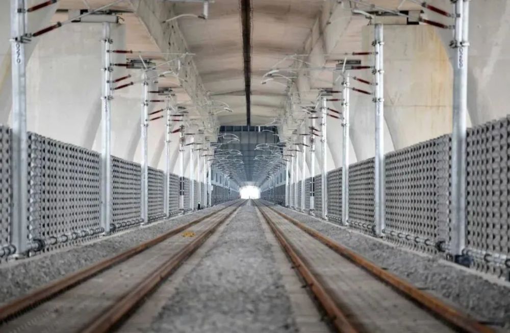 风多大时高铁列车需要限速