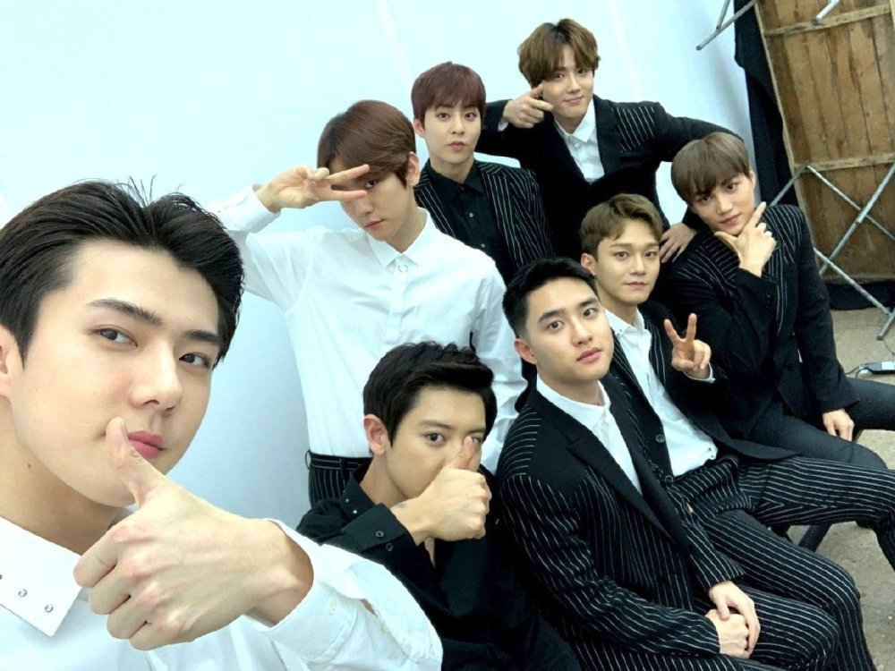 exo回归预告预告中九个光点张艺兴会加入这次回归吗