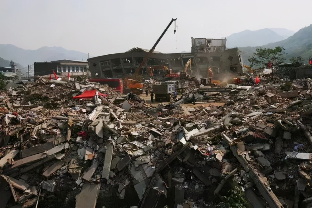 汶川地震十三週年·圖憶 那些被永遠留住的瞬間