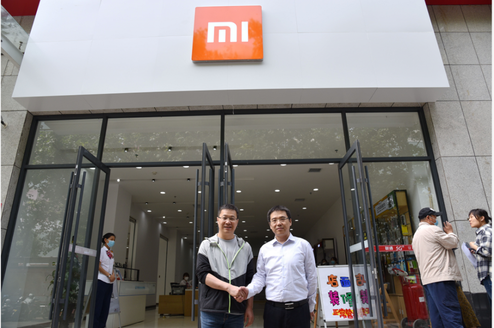 小米中国区总裁莅临新乡联通小米搭上联通千兆5g共赢智慧新生活
