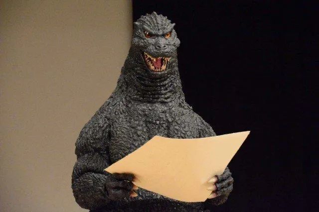 热点速递欢迎报考哥斯拉大学