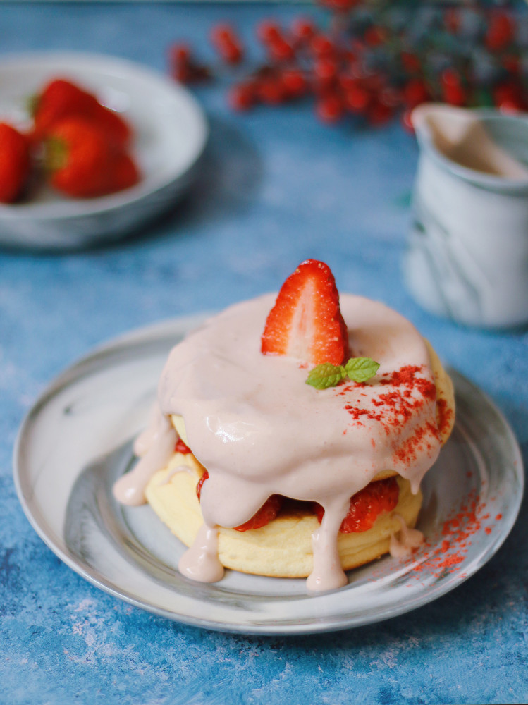 火爆韩国草莓芝士舒芙蕾竟然这么简单好吃做法免费教给你