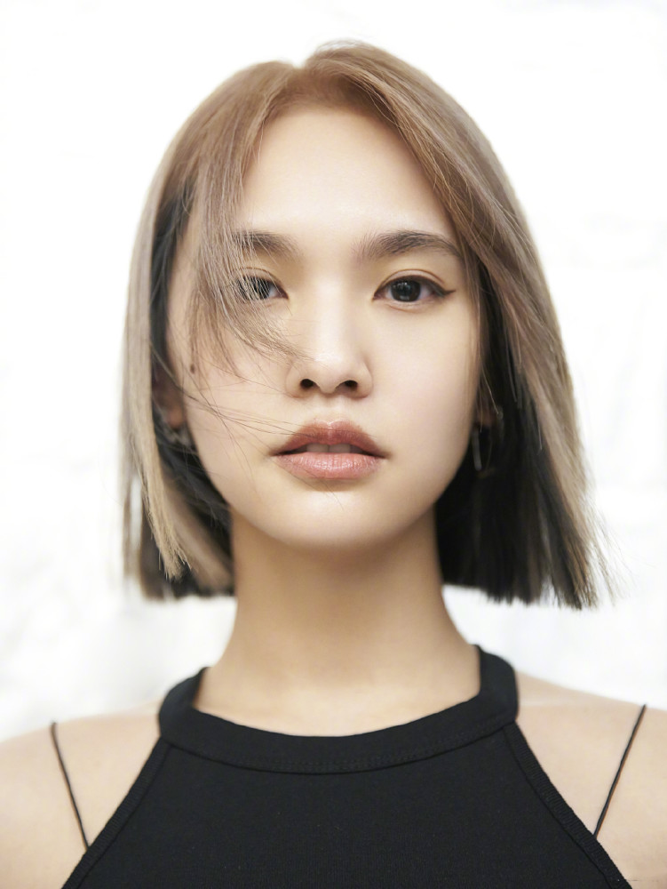 杨丞琳被网友狠批有工作才去找老公霸气回应关他们啥事