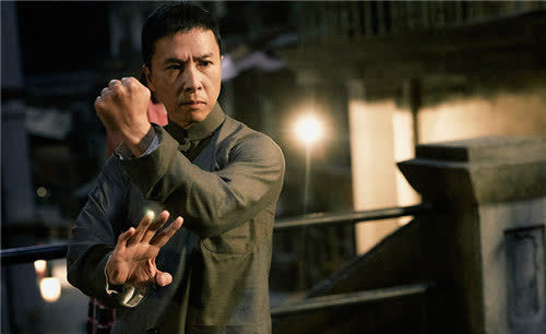 咏春有两套拳,除了叶问那一套,另一套更厉害,不过却很少有人知