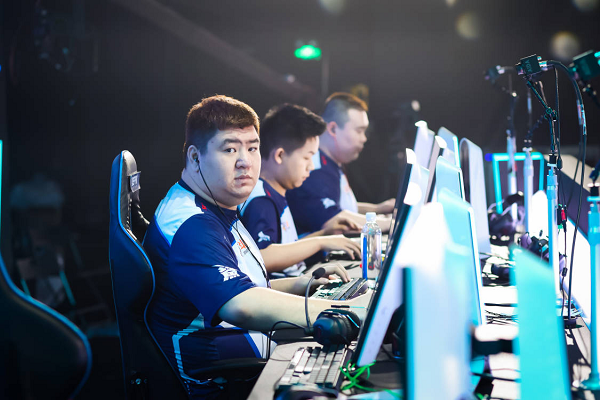 【2021战队巡礼】白鲨集结完毕,势必鲨出重围问鼎巅峰