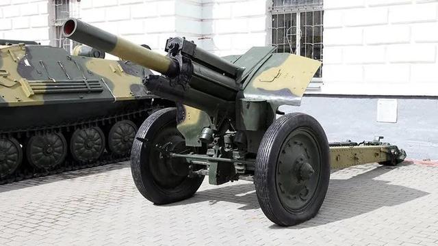 59式或者叫做m46加农炮恐怕是现在还能见到的纯正的加农炮,这些加农炮