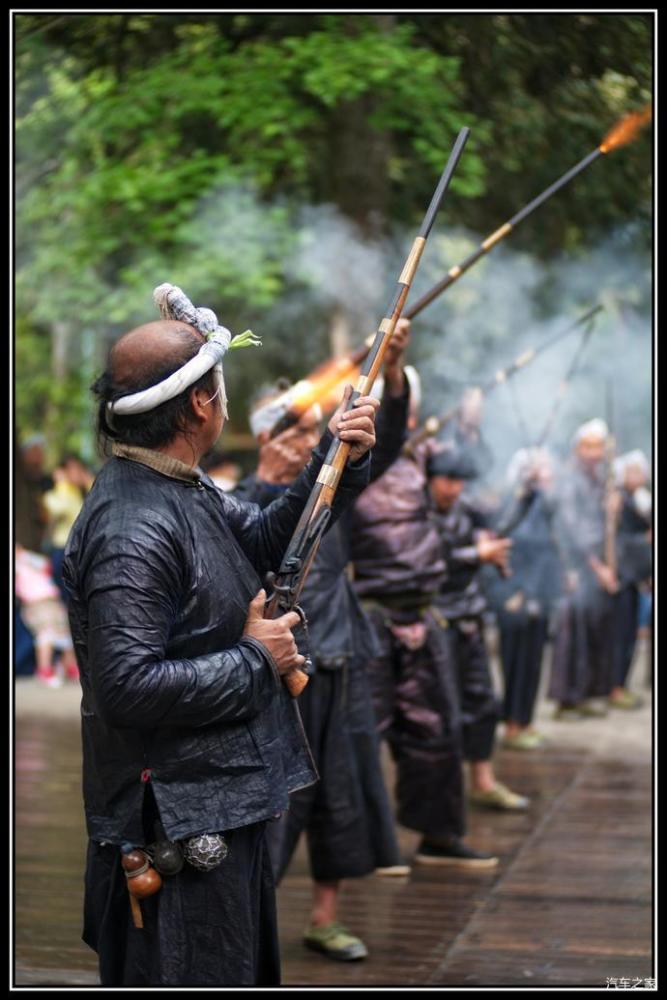 中国最后一个枪手部落-岜沙,是不一样的感觉_腾讯新闻