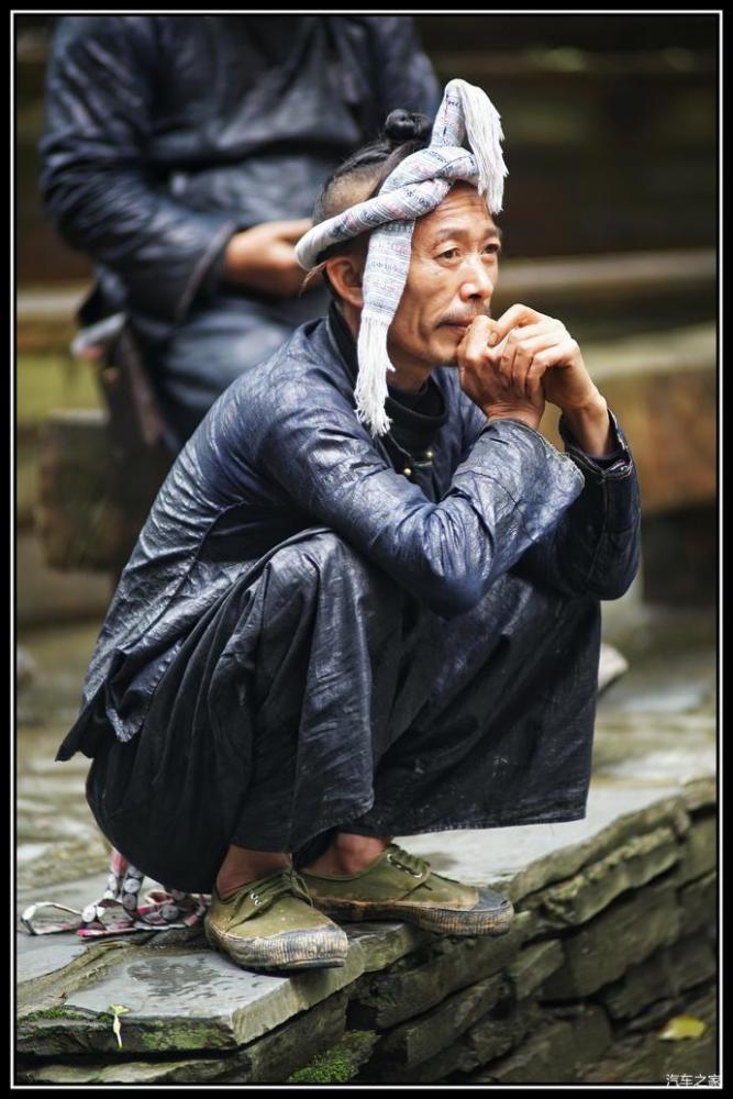 中国最后一个枪手部落-岜沙,是不一样的感觉_腾讯新闻