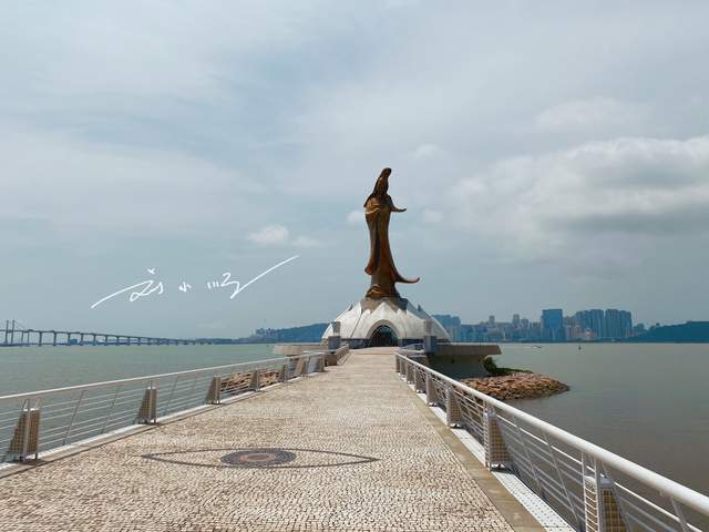澳门海边有一尊观音像 现在已经成为澳门地标 好多游客却不知道 全网搜