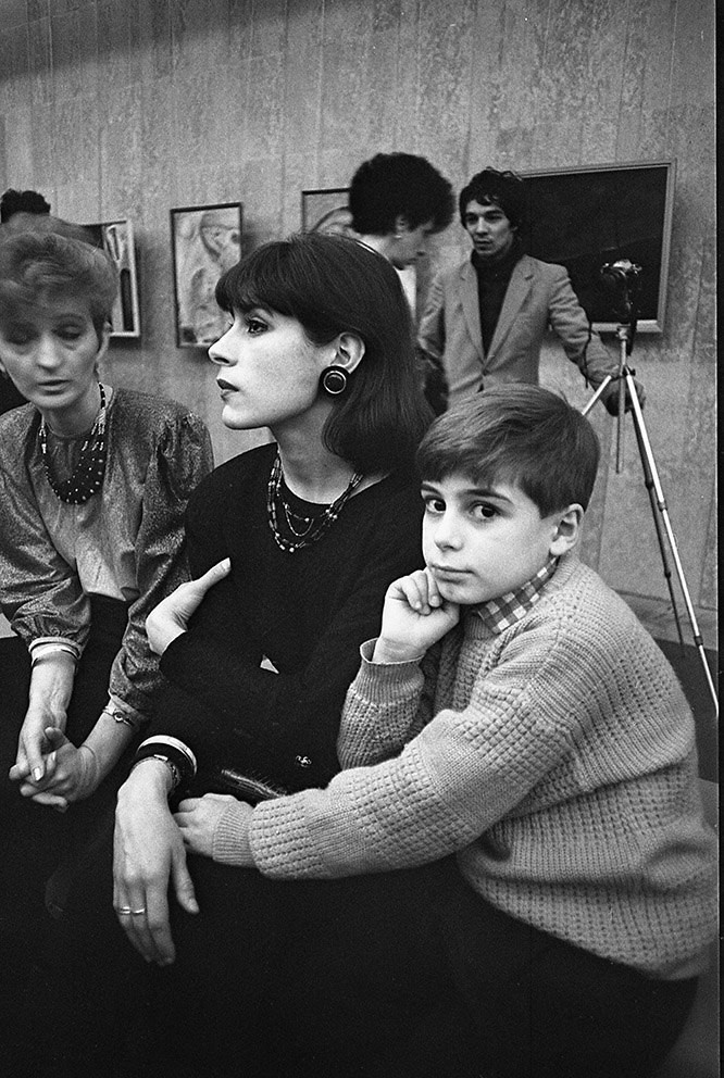 老照片 90年代初的俄罗斯喀山 困难时期的俄罗斯人