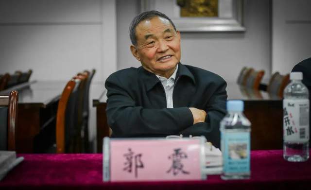 郭震|家山赤子 生命交响——王兴舟散文集《梦里有几朵花儿在开》读后