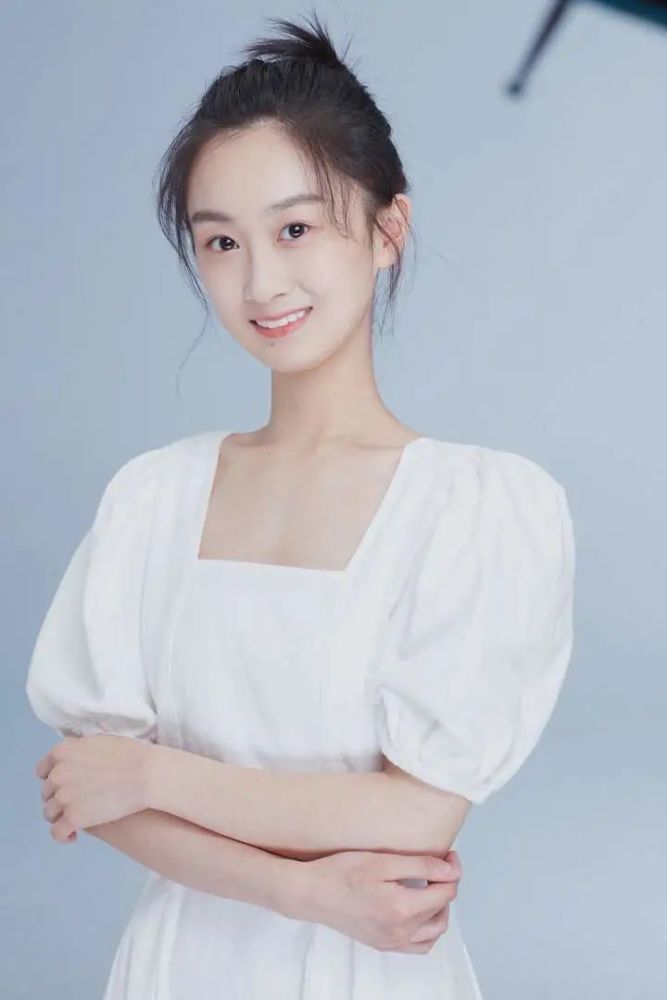 如果说,表演艺术是一扇大门的话,按白妤霏的意思