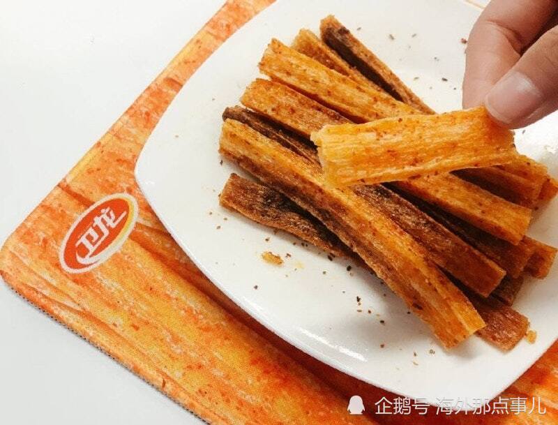 好吃的辣条排行榜_这4种零食女生一辈子也戒不掉,辣条顺利上榜,图二好吃到没朋友