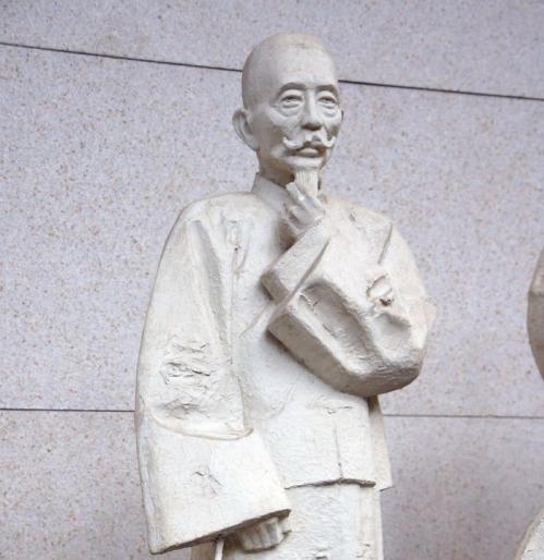 留辫子娶小妾清末怪杰辜鸿铭令人啼笑皆非的轶事