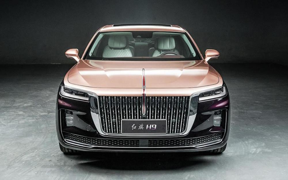 98万元第一款,一汽红旗h9提到外形气场强大,第一眼就给人不怒自威的