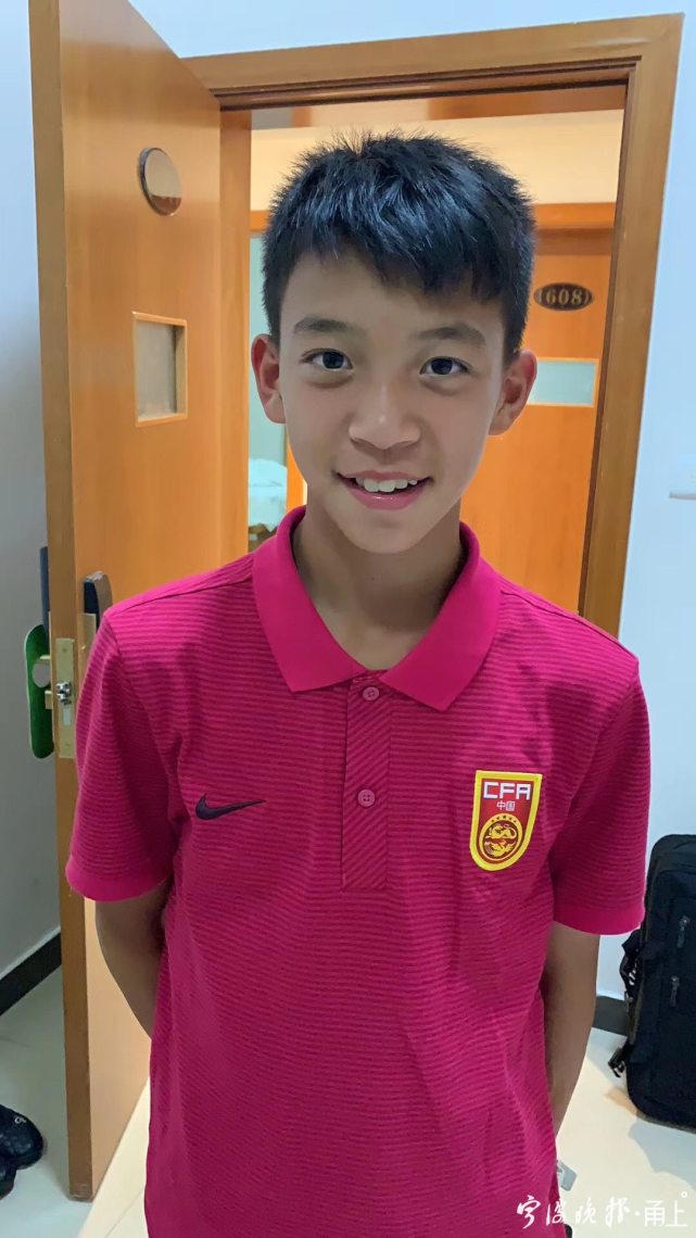 宁波小顽王钰栋入选u16国家男子足球队教练夸他天赋异禀