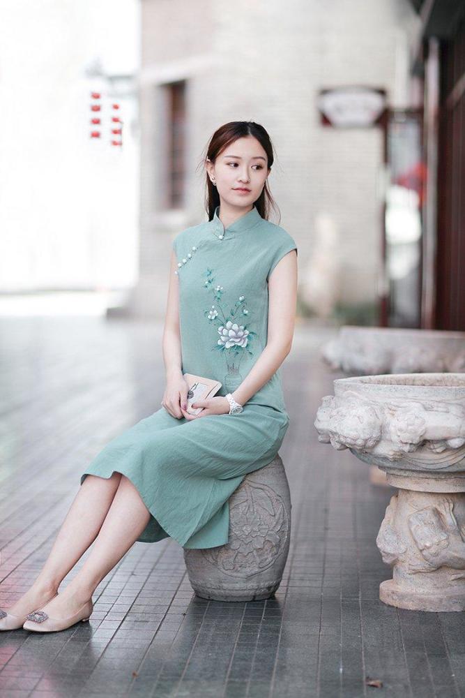 清纯的旗袍裙这个夏天穿出民国初恋的味道