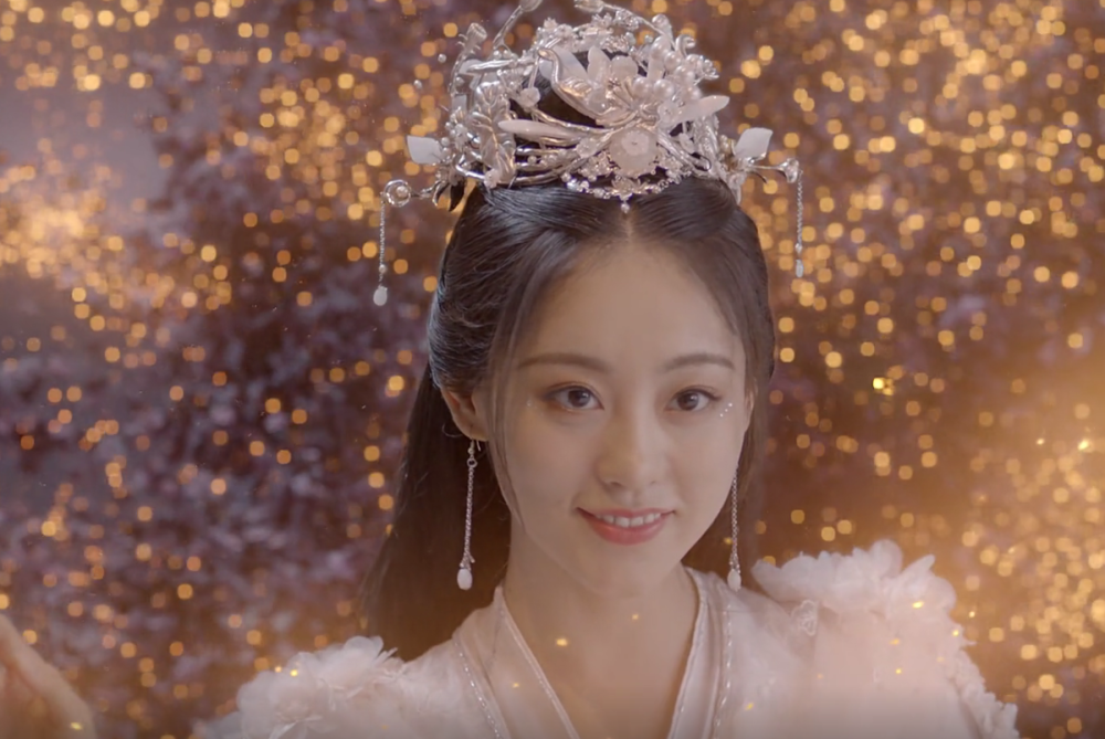 遇龙流萤被称为神女入宫为妃最后失宠郁郁终生