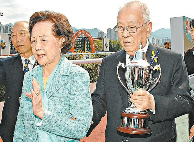 许氏夫妇育有两子一女,长子许晋干,次子许晋亨以及爱女许雪元