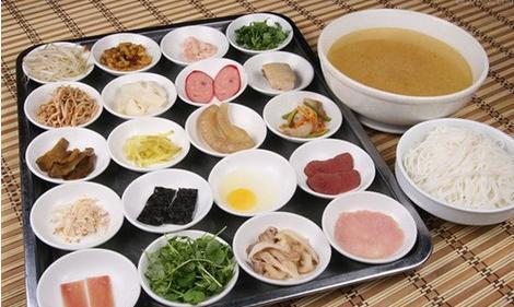 美味的过桥米线,云南的代表性美食_腾讯新闻