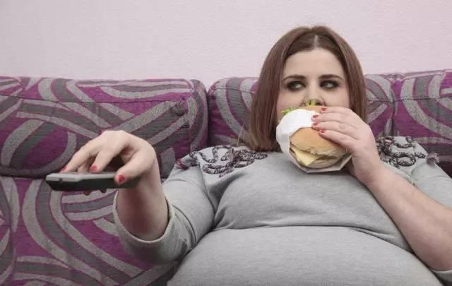 肥胖的原因出来了不爱运动排第五排第一的竟然是它