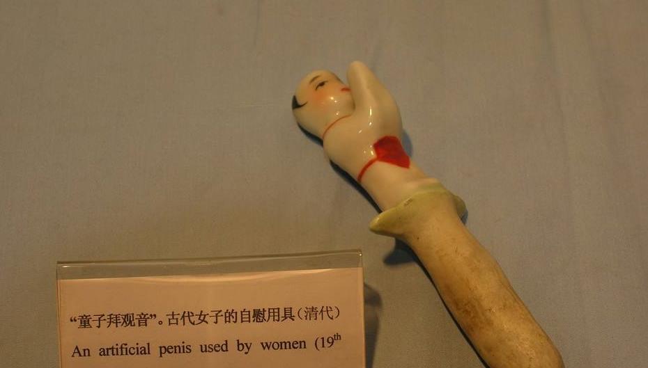 古代女性丈夫过世,如何守寡?答案人人都知道,可没人好意思说