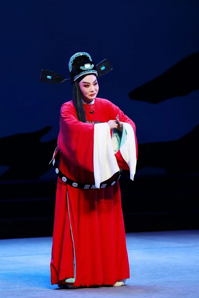 杨升娟携《周仁》亮相南京接受第30届梅花奖"大考"!_腾讯新闻