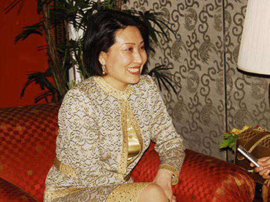 陕西一女子因特异功能被特招入伍退伍后嫁首富享百亿身家