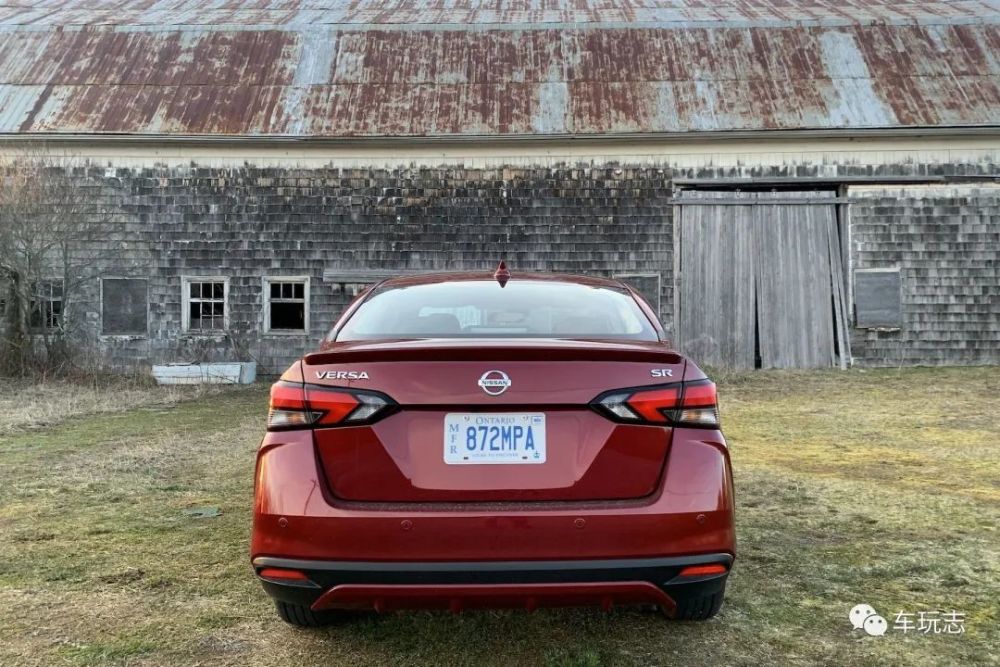 2021年日产阳光versa sr:不再为草根身份而妥协的改进_腾讯新闻