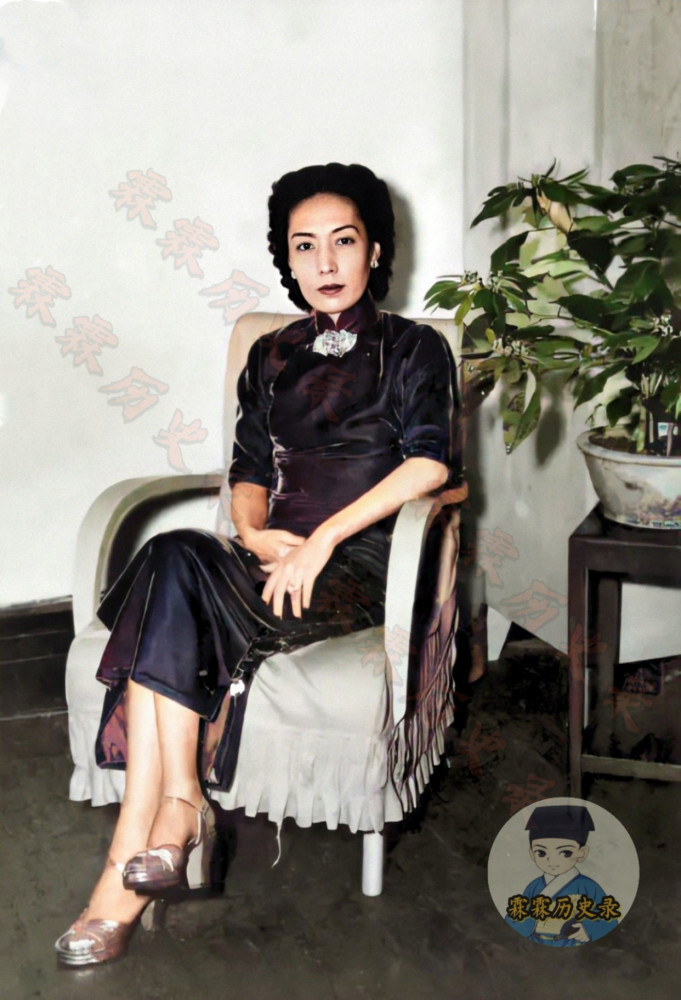 京剧名伶孟小冬老照片超清修复旧影集