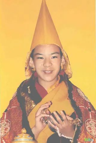 十一世班禅额尔德尼·确吉杰布是如何被认定为活佛的?