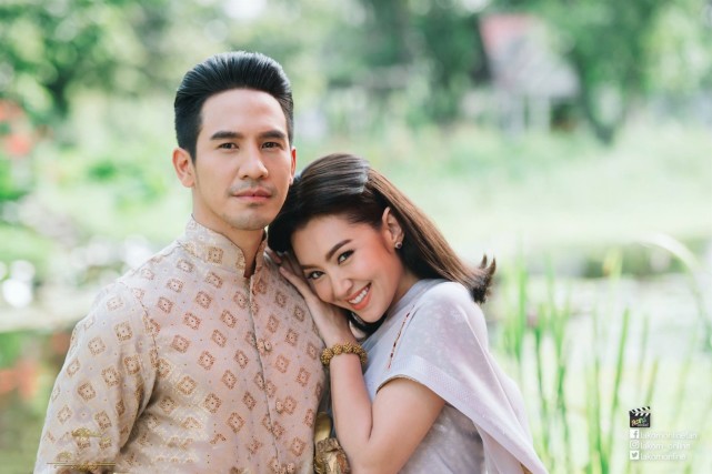 泰剧天生一对高颜值甜蜜演绎高颜值配上华丽的服饰