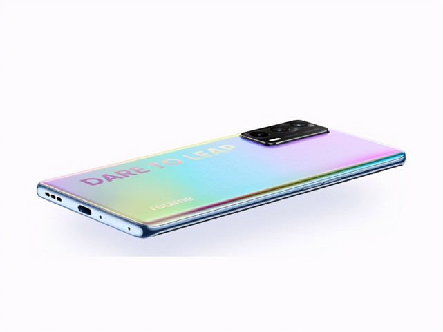 realmex7pro至尊版内置4500mah大电池,采用双电芯串