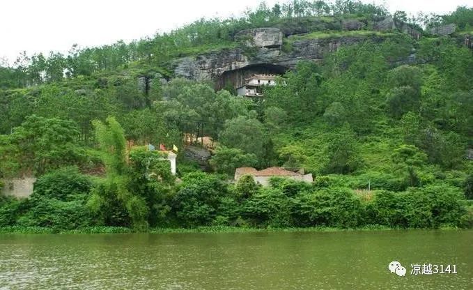 玉林民间故事博白宴石寺兴业铁城与宋朝宰相蔡京儿子蔡绦的传说