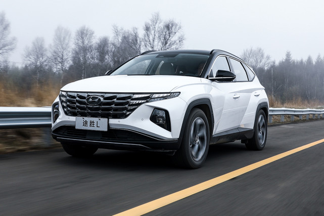 杀死平庸试驾北京现代第五代途胜l