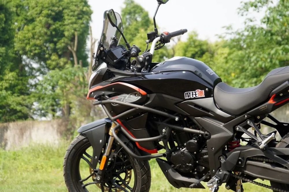 庖丁解车:加量不加价的2021款无极300ds究竟有多少诚意?