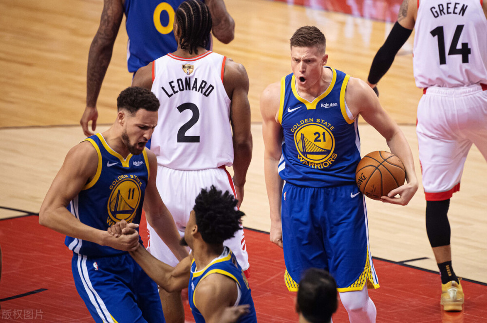 安德森得到球队一张两年合约美梦成真成为真正的奥克兰勇士