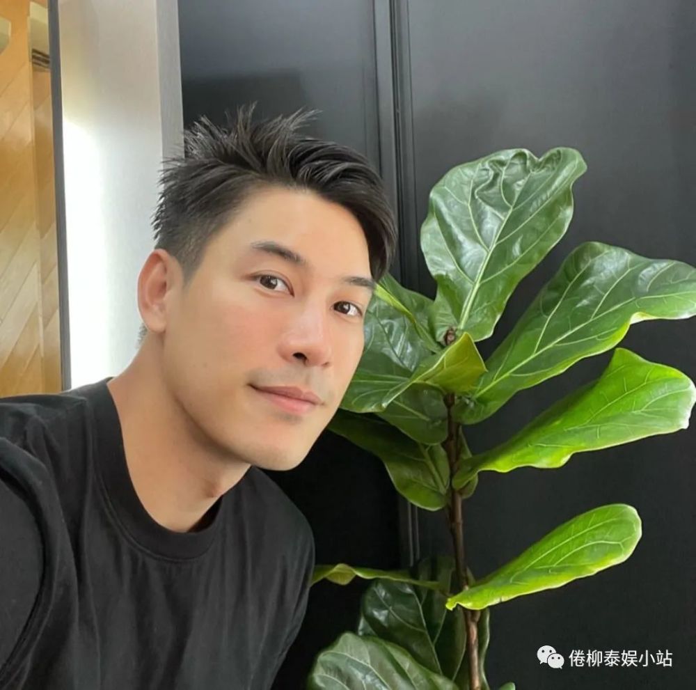 泰星kenp否认与esther分手只是一次小小的别扭现在已经和好了