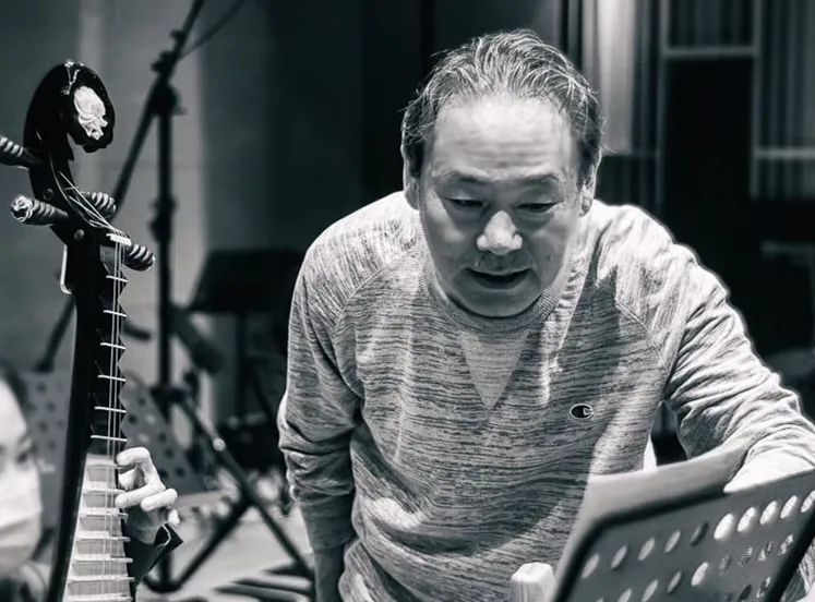 这些歌曲都出自他之手——"百变"作曲家肖白_腾讯新闻