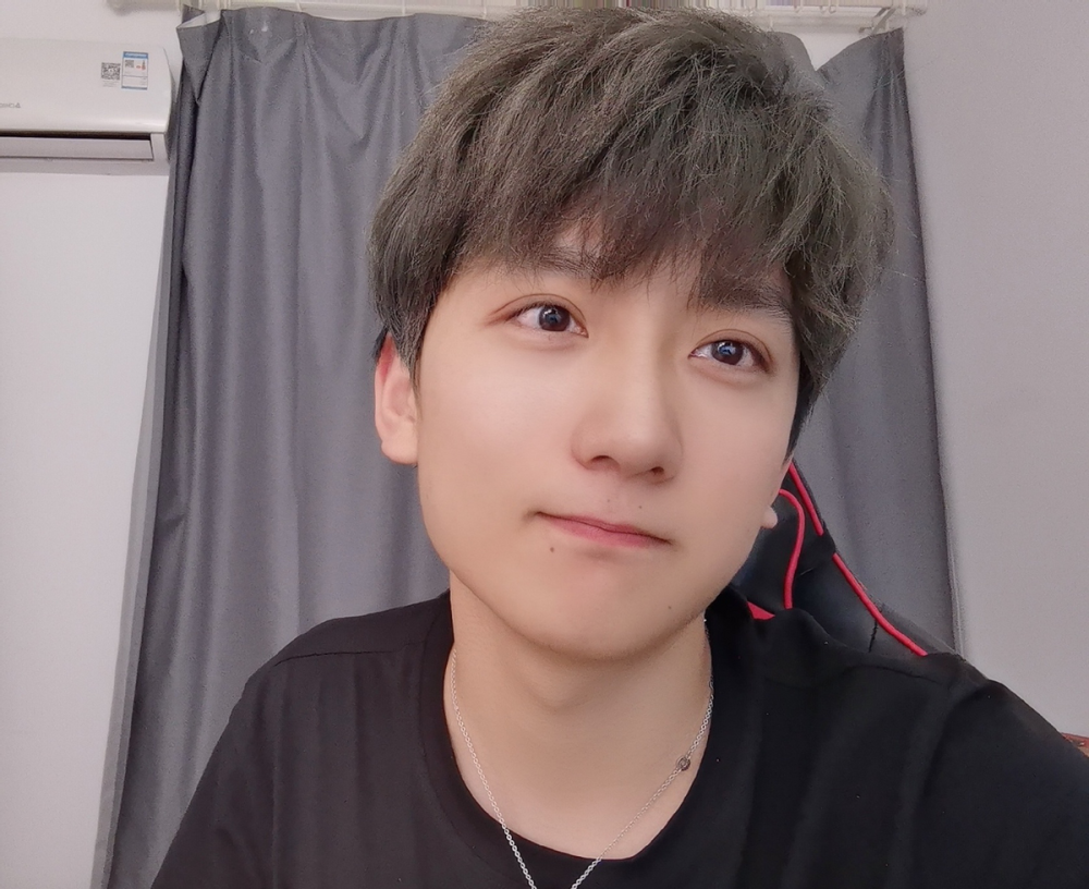 酷酷的鑫惹上百万网红闪马对方直接下战书真实原因惊呆网友