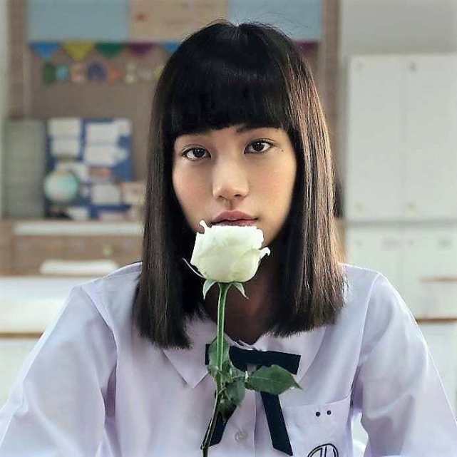 禁忌女孩头像她即是禁忌也是女孩