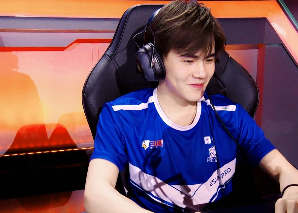 estar诺言巅峰赛上分太轻松70胜率上2200猫神和久诚很羡慕