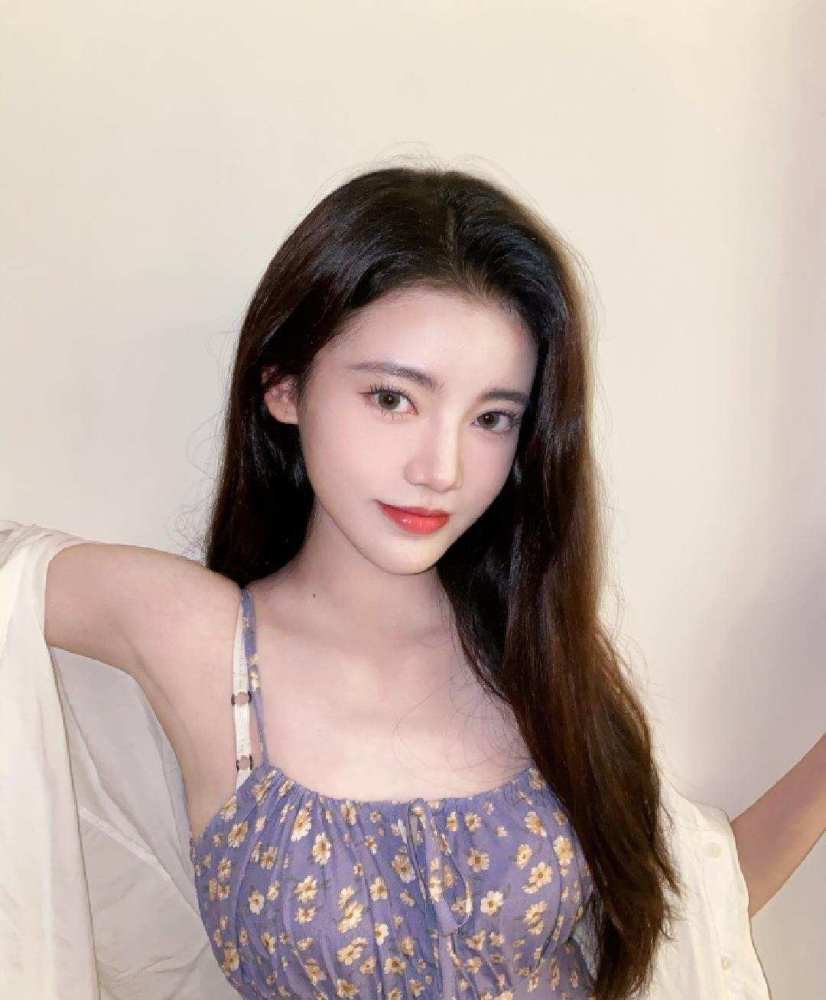 又一位20岁女星被曝患恶性肿瘤!十几岁丧父,妈妈也是癌症患者