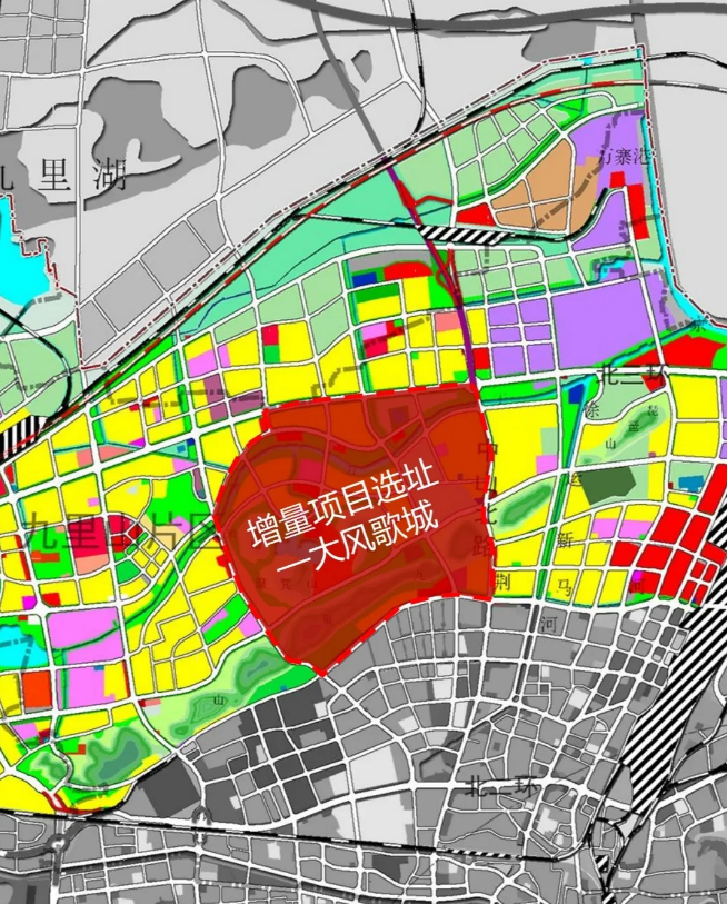 医疗地块,地铁交通等等,这些规划配套连在一起,让徐州城市的发展方向