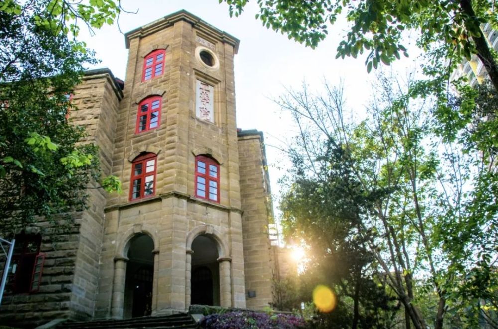 探讨:重庆大学王牌专业怎么样?