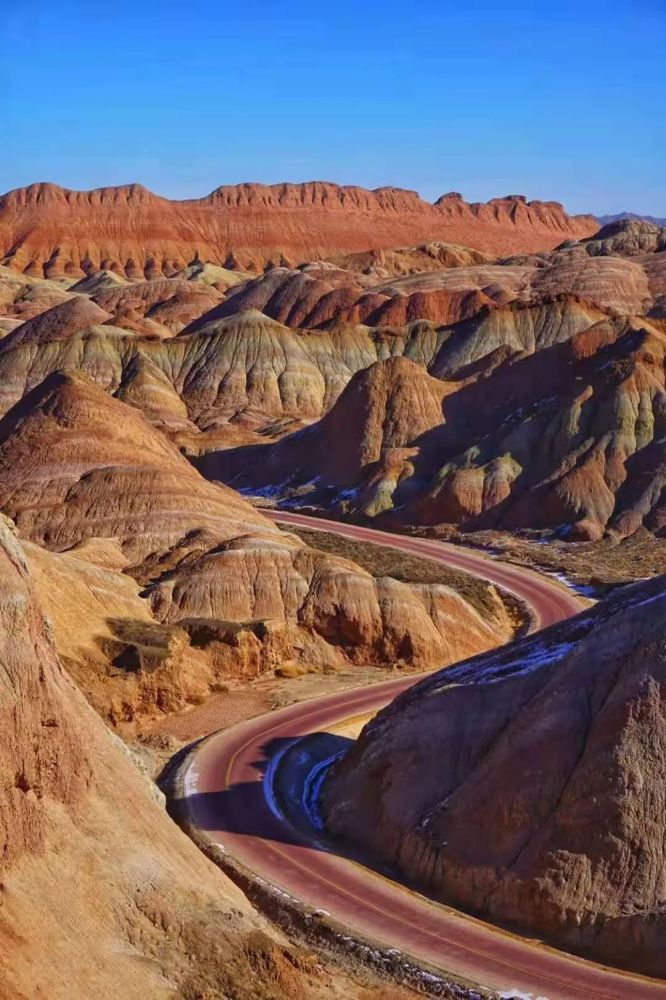 去张掖看丹霞地貌,这8点你要知道