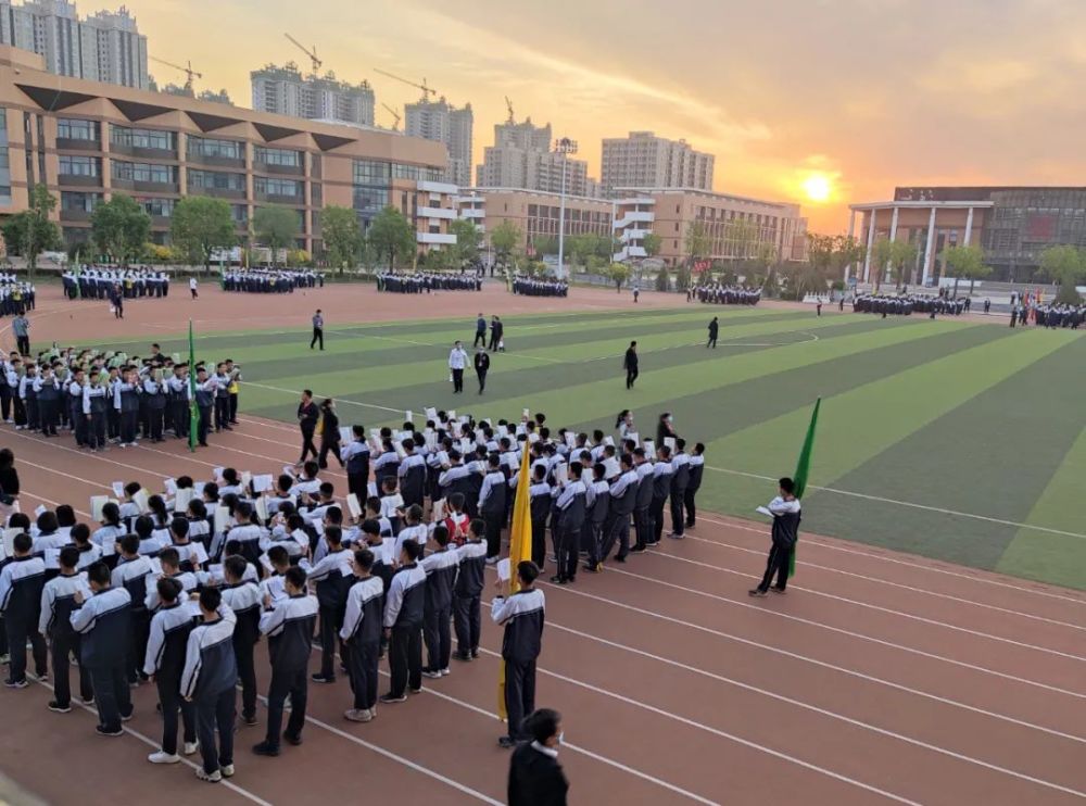 考察学习拓思路汲取能量促发展霸州一中组织教师赴山西忻州一中学习