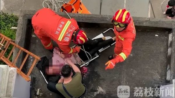 成都49中事件还没完,又一湖北14岁女生校内坠亡!