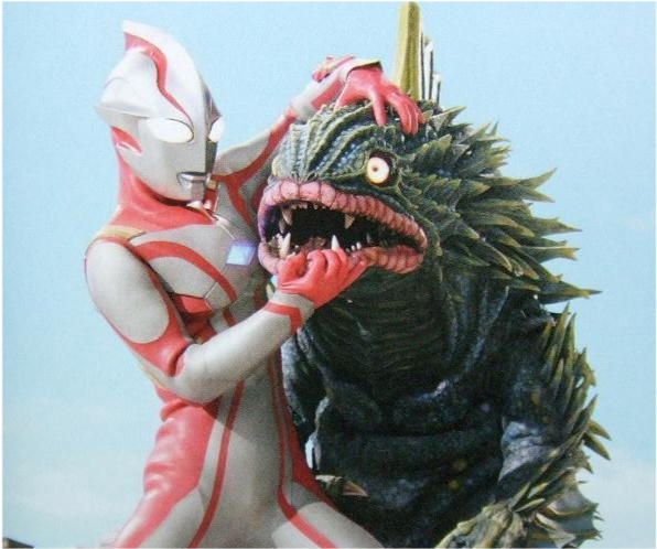 是邪心王·黑暗影法师改造并强化复活出来的.